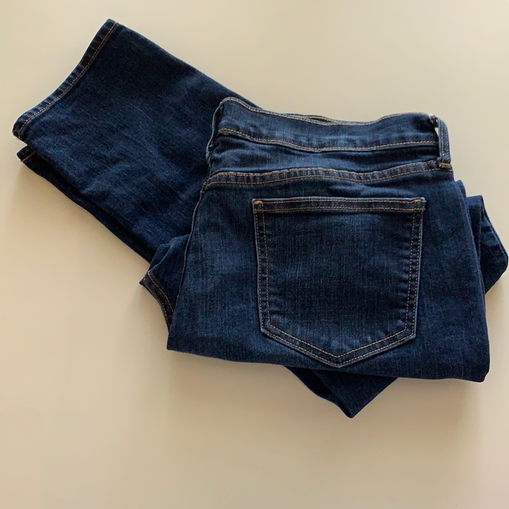 EUC Old Navy Sweetheart Jeans 12 Short